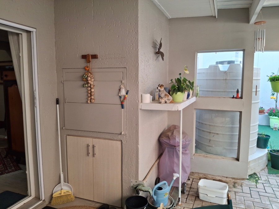 2 Bedroom Property for Sale in Fonteine Retirement Village Western Cape